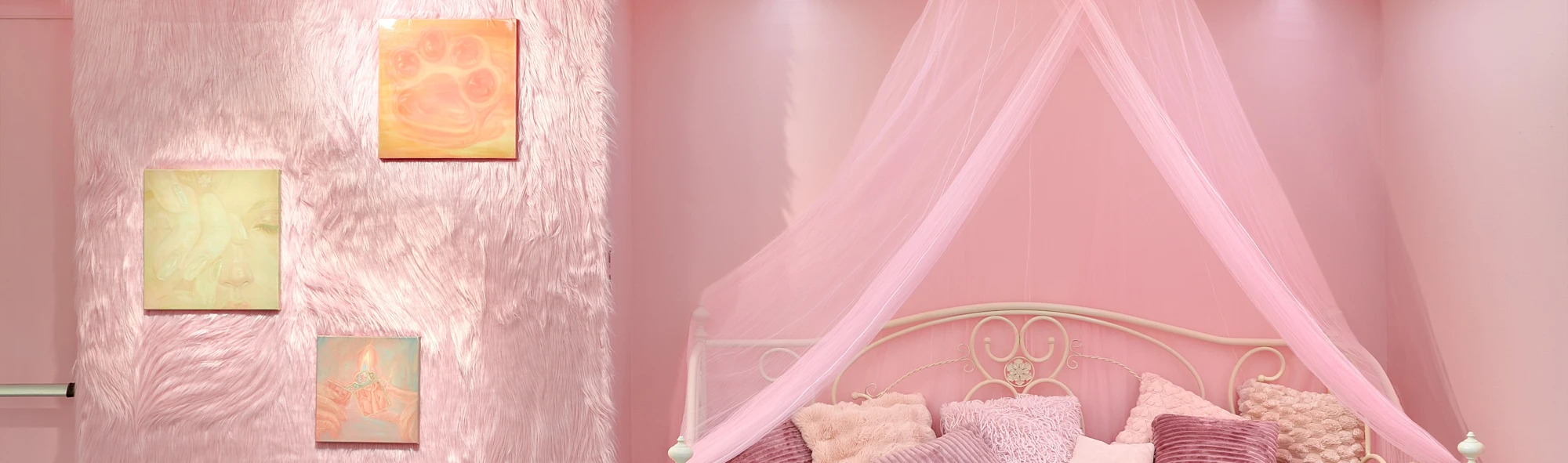 «Быть чувствительным в жестоком мире не стыдно»: интервью с художницей Евой Гец