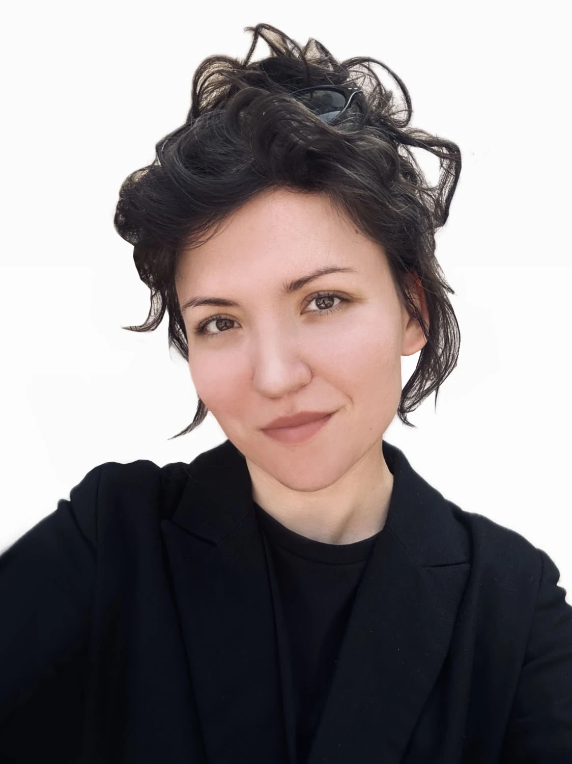 «Я стараюсь оставлять зрителям поле для размышлений»: интервью с художницей Катей Рыбловой