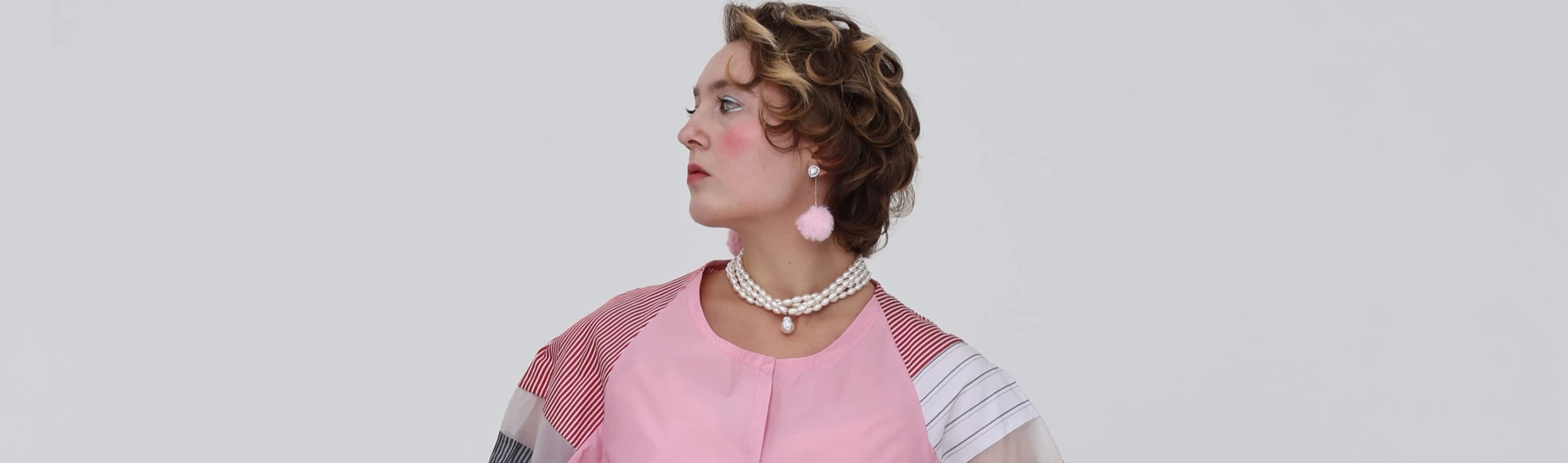 «Абстрактное искусство из ткани»: интервью с дизайнером Катей Козыревой